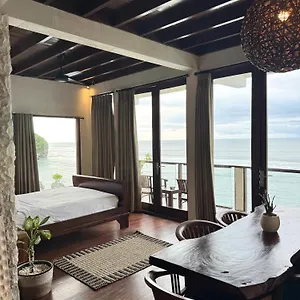 Гостевой дом Bale Bingin Beachfront